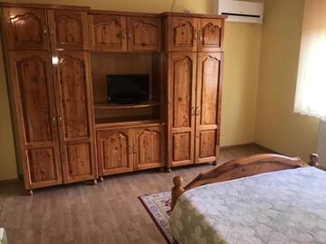 Фото номера Двухместный номер с 1 кроватью, вид на парк Дома для отпуска Vila La Izvor г. Petreşti 16